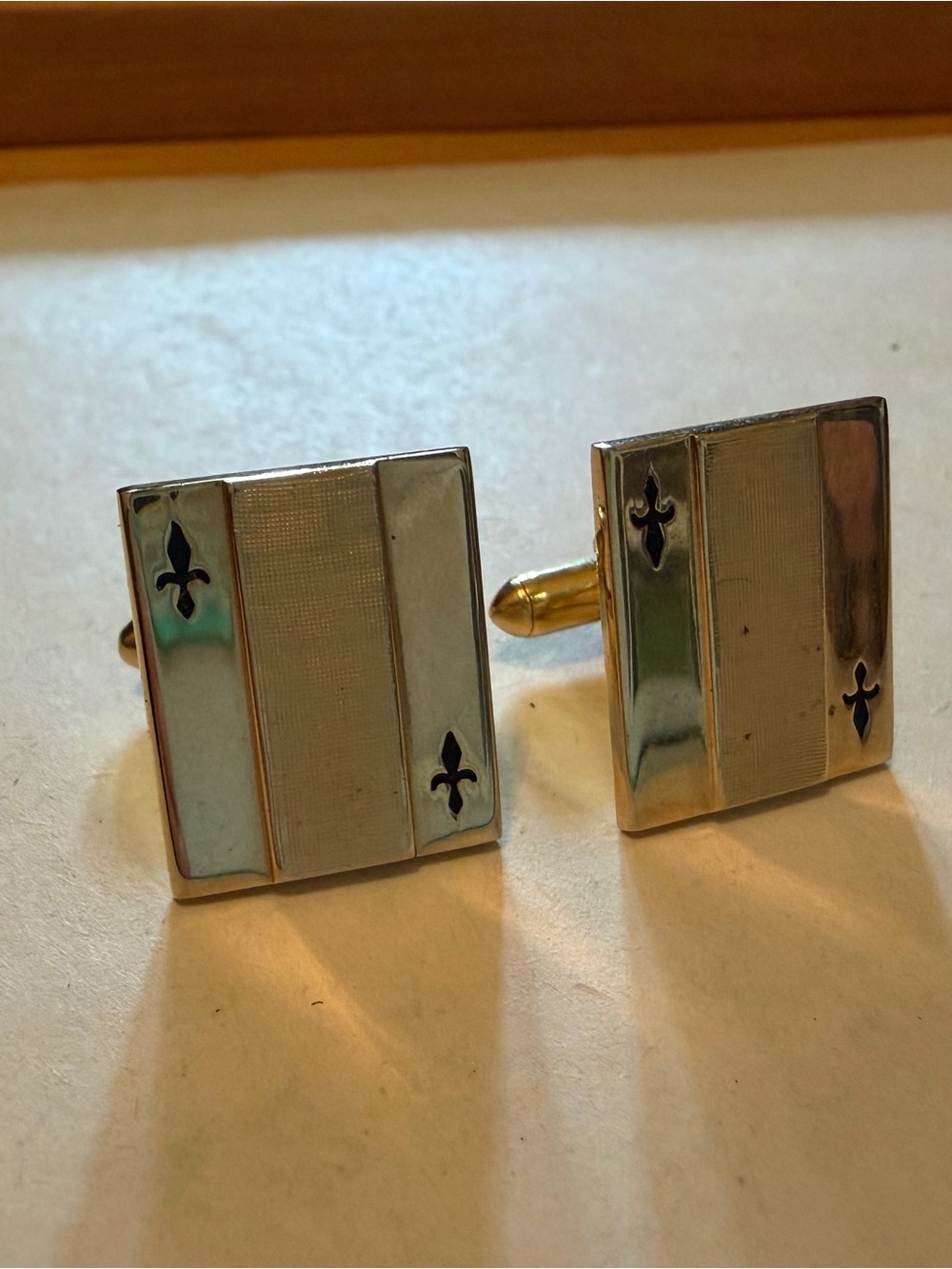 Vintage 1950’s Swank Fleur De Lis cufflinks, Gold color